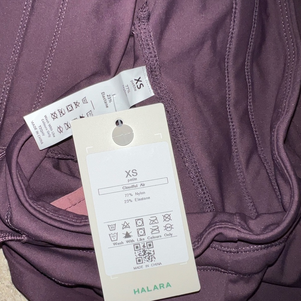 Halara High Waisted Joggers - Picture 3 of 3